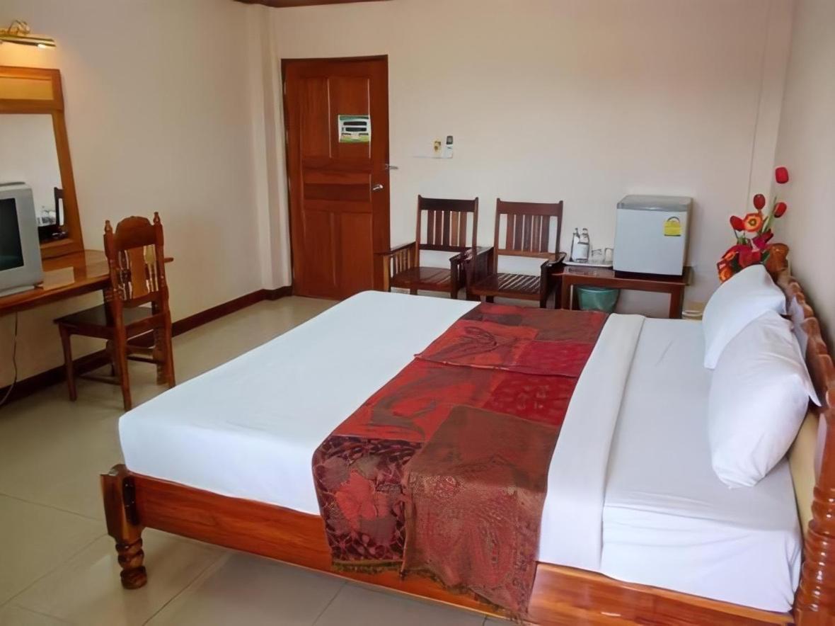 ทรัพย์มุกดา แกรนด์ โฮเทล Submukda Grand Hotel Mukdahan Eksteriør billede